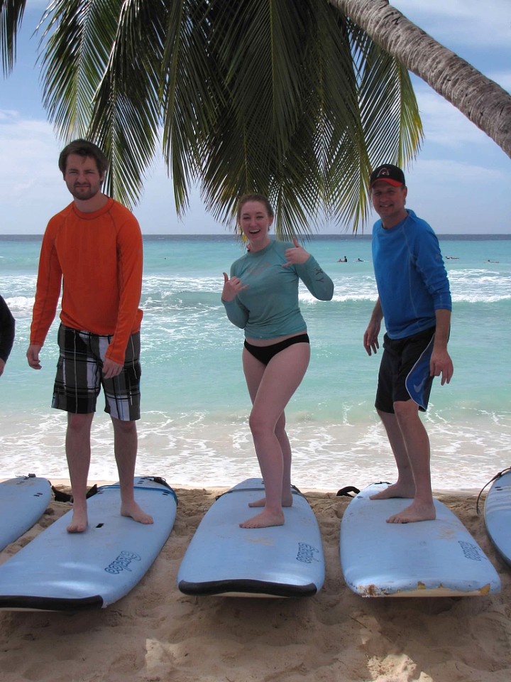 family-surfing